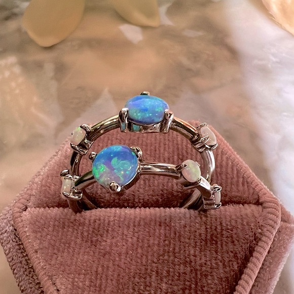 New!Blue and white Opal ring stacking set of 2. Set in solid 925 Sterling Silver - Picture 16 of 17